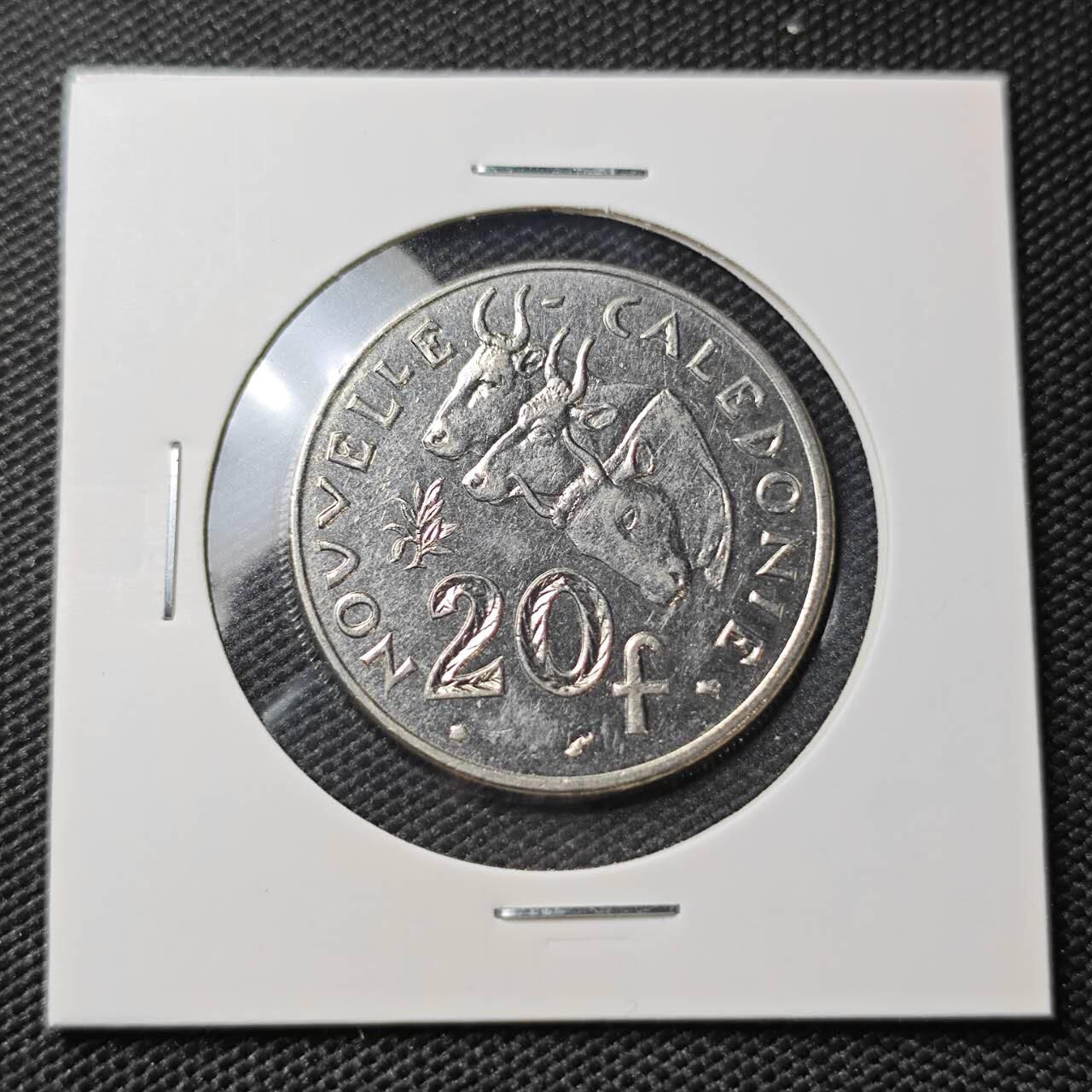 KK钱币收藏小铺 第382期  2月预留时间 周末发货  1999新喀里多尼亚20法郎