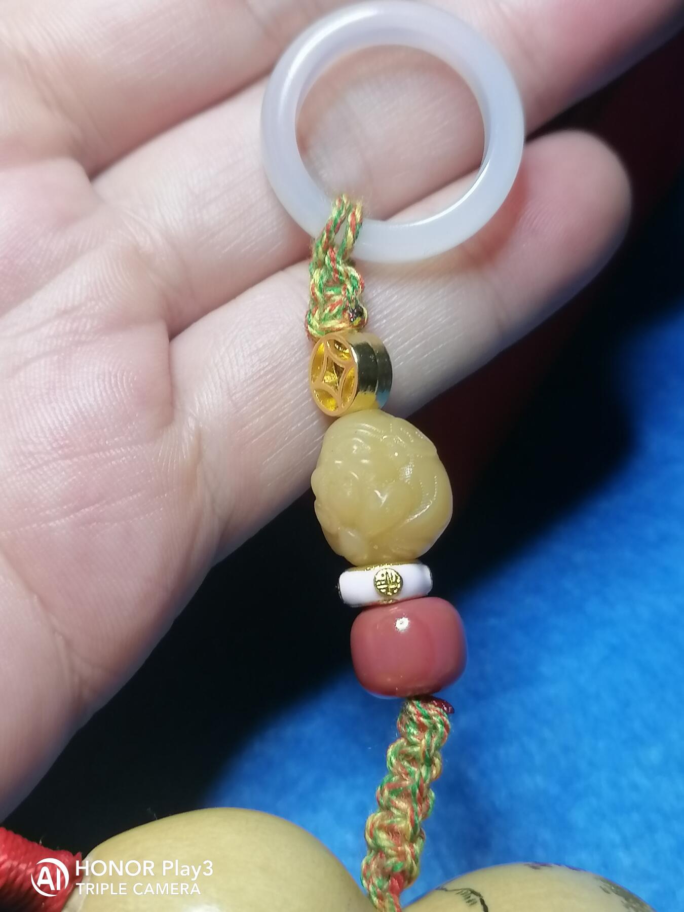 手工针刺雕刻山水葫芦挂件