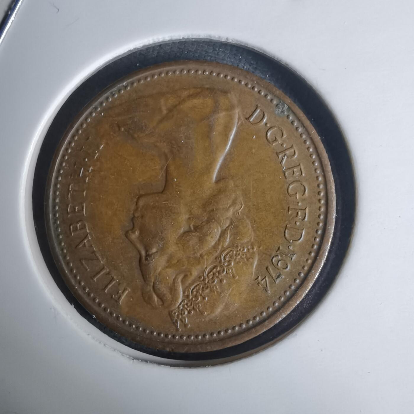 沼泽如烟--第936场 英国974年1便士