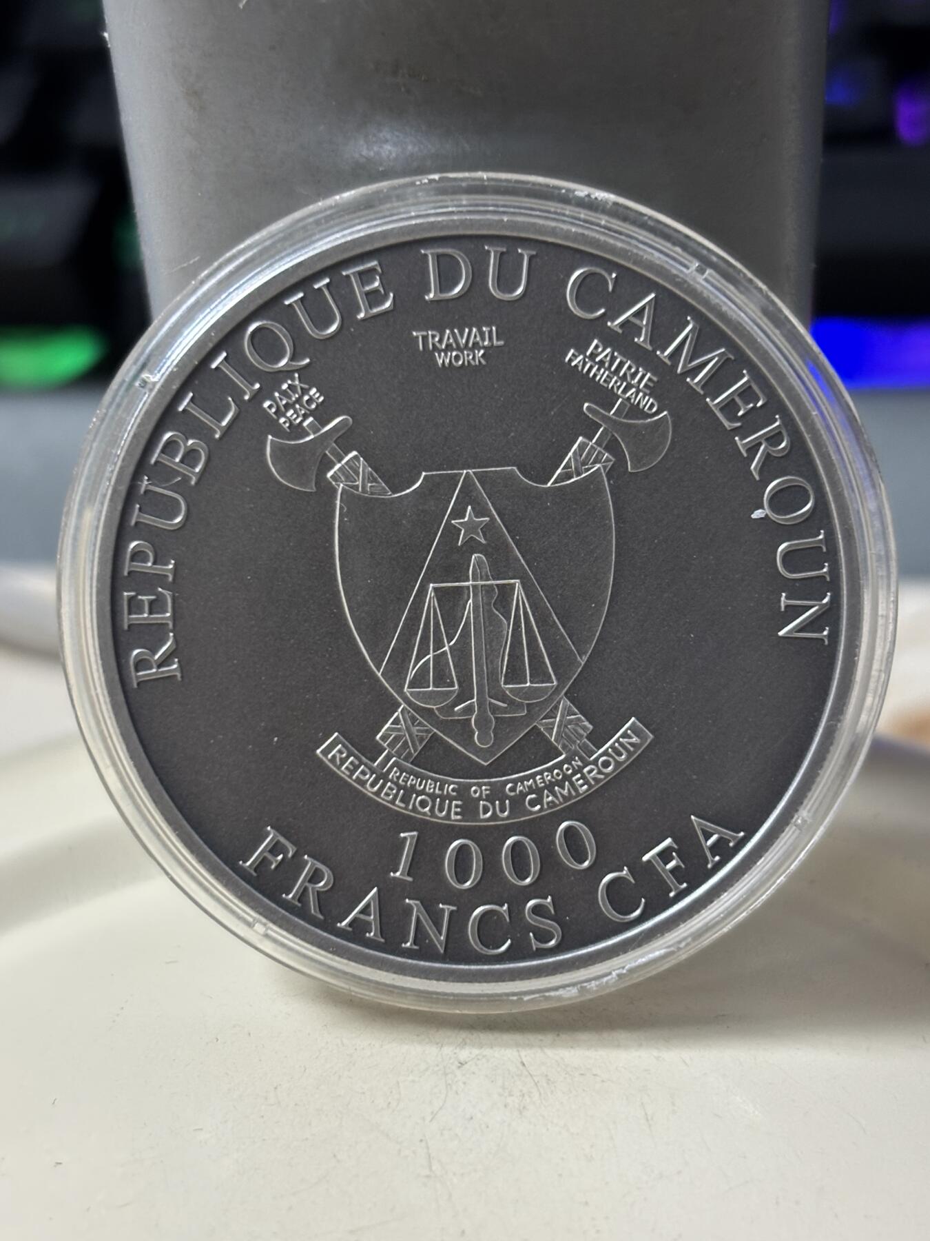 第186期拍卖 喀麦隆2019年动物骆驼1盎司仿古纪念银币，9999银，发行2000枚