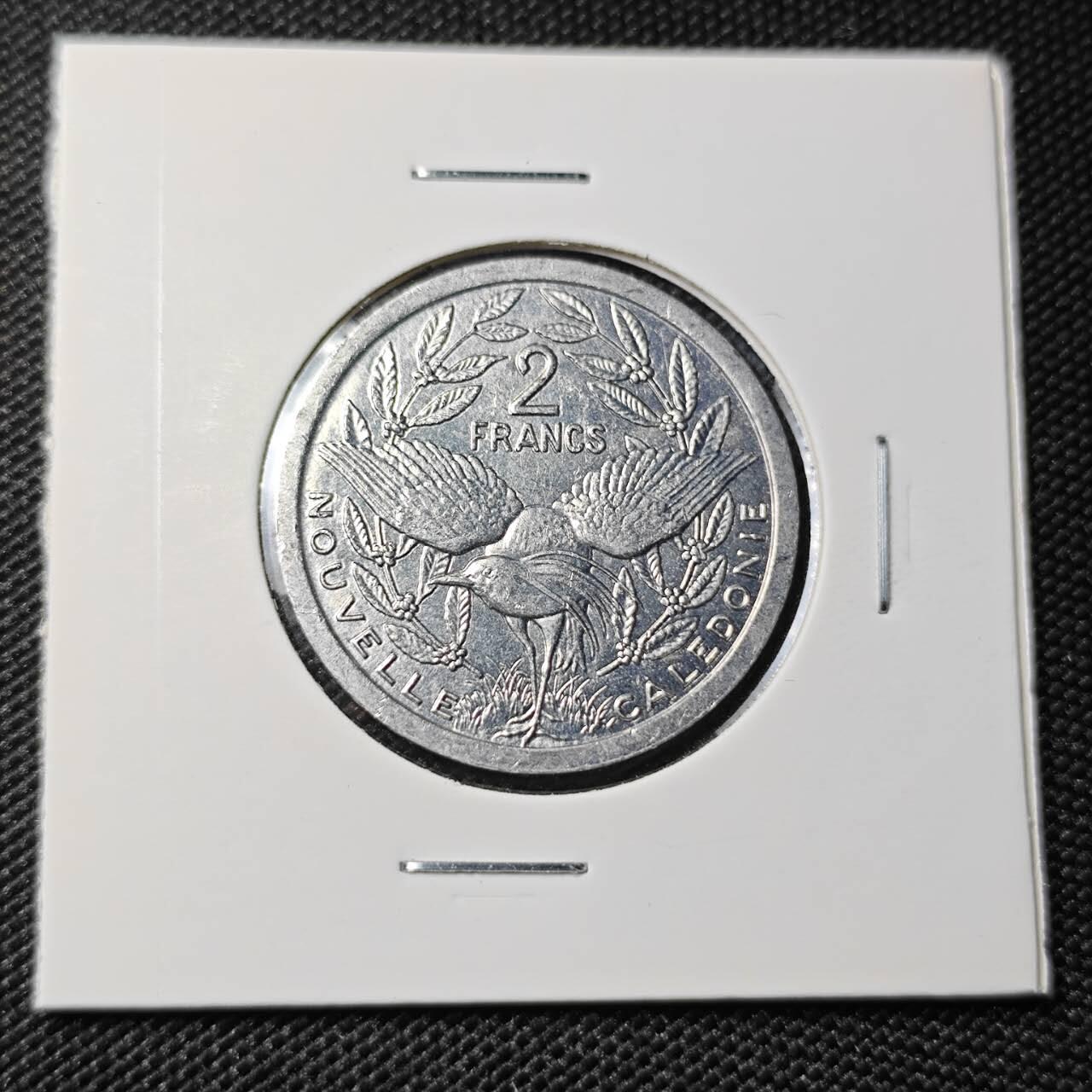 KK钱币收藏小铺 第382期  2月预留时间 周末发货  1990新喀里多尼亚2法郎