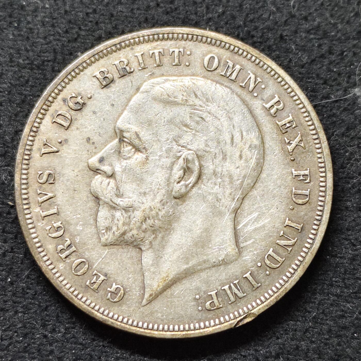 【全场包邮】纯粹捡漏拍489场（免费代拍第26场） 英国1935年1克朗乔治五世在位25周年木马剑（39毫米28.3克）克朗型纪念银币