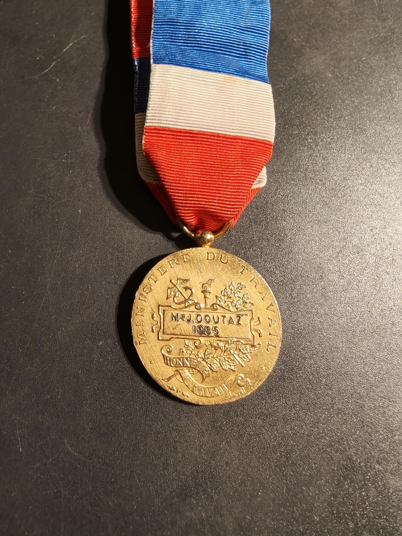 老王徽章第170期