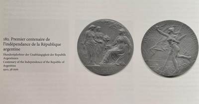 NGC MS62 : 1910年阿根廷共和国独立百周年纪念镀金银章，58mm， Nicolas Maier法国章优秀作品集#182号