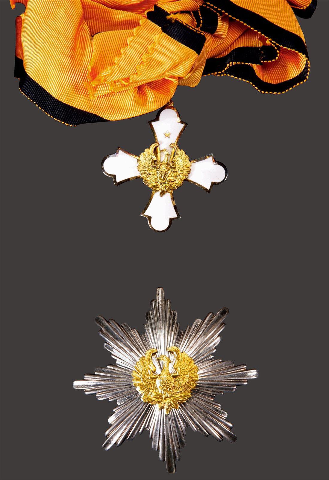 中贸圣佳2025年秋季拍卖会 众妙 1935年 希腊凤凰勋章授予保加利亚第一任总统佩特尔·姆拉德诺夫银鎏金勋章