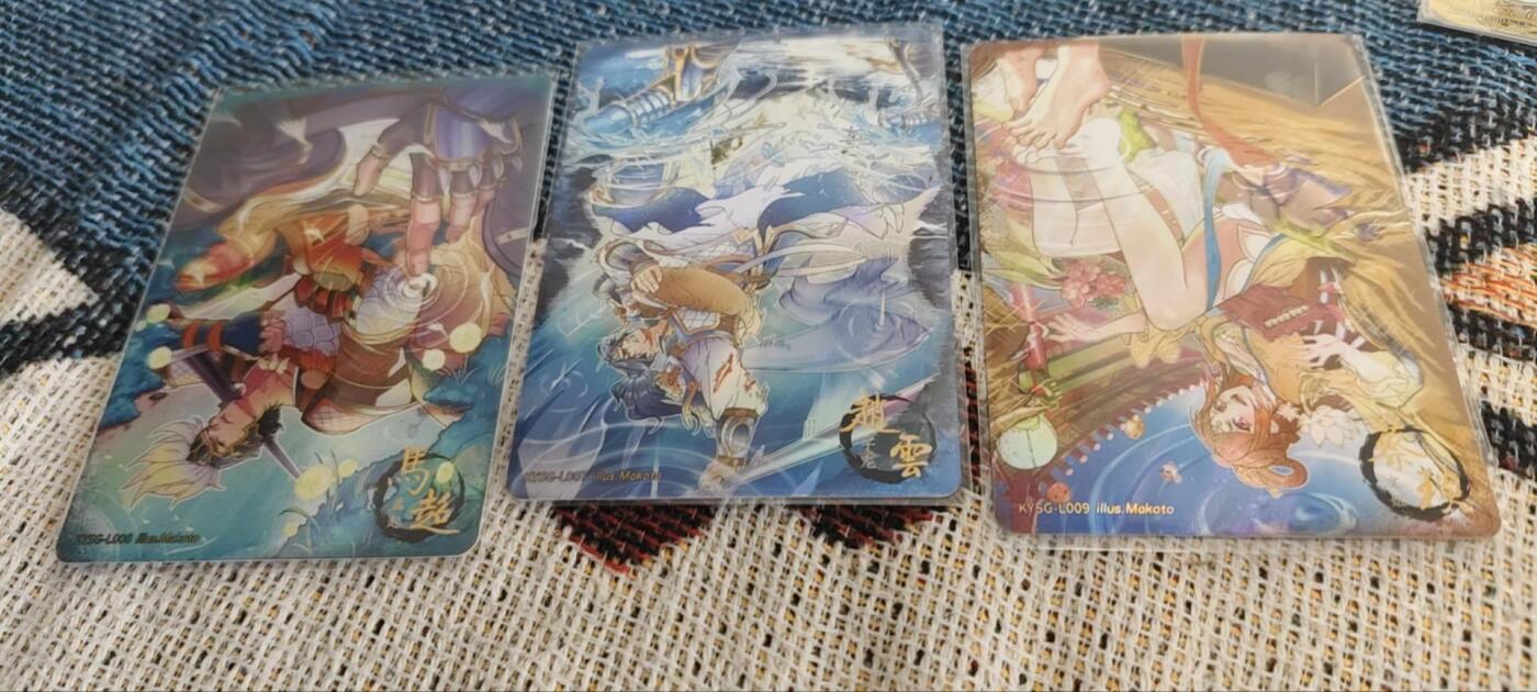 秋原瞳的小店第三十期（卡游三国凑套必备，众多大卡位，总有一个适合你） 卡游三国镜花水月一套，3张齐