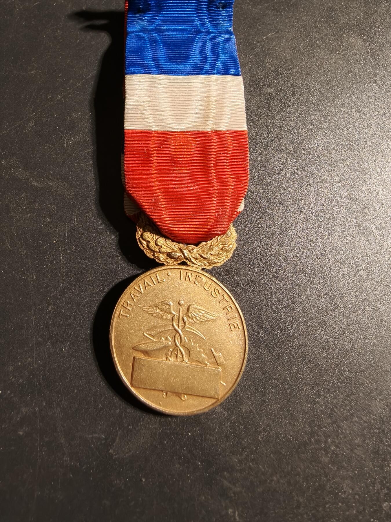 老王徽章第170期