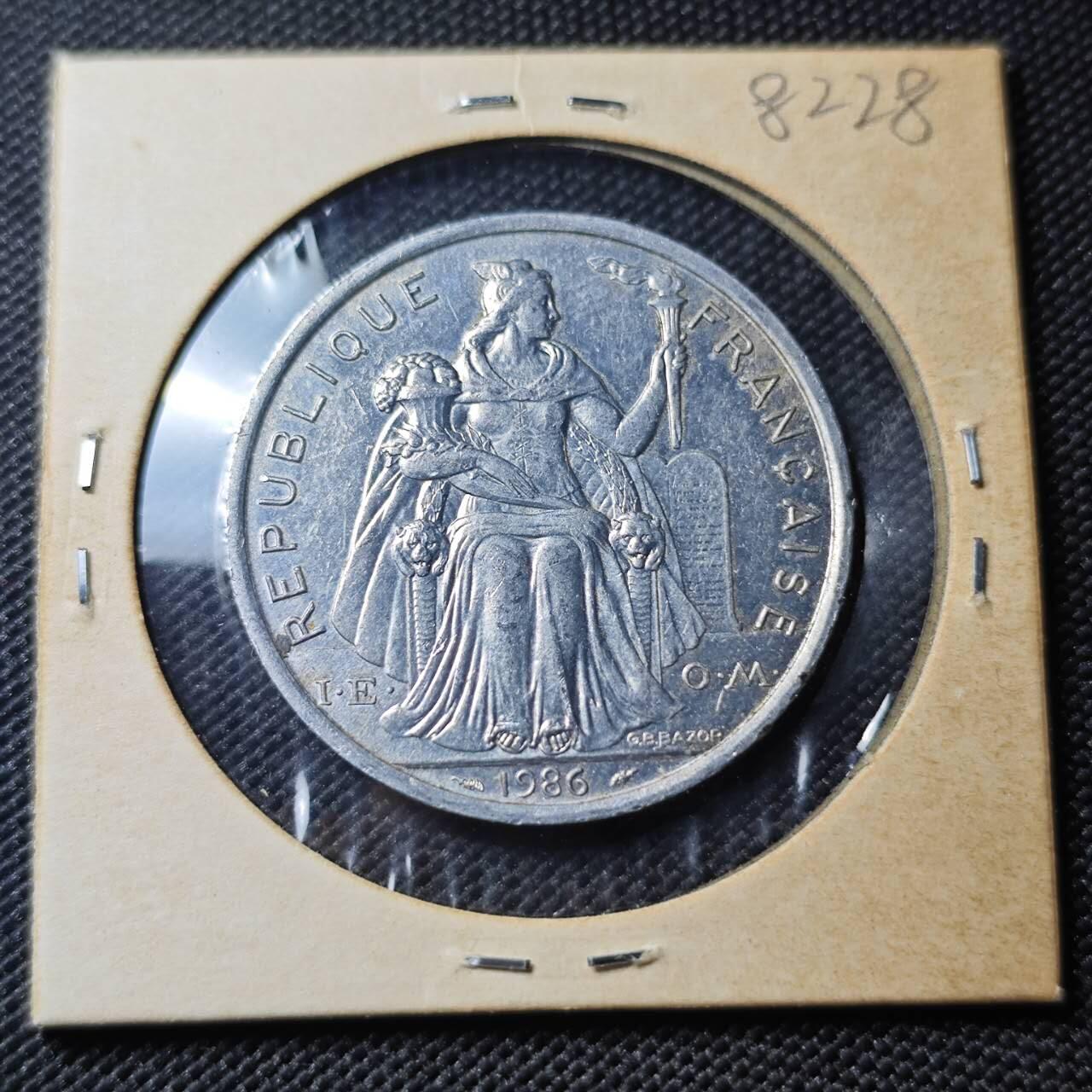 KK钱币收藏小铺 第382期  2月预留时间 周末发货  1986新喀里多尼亚5法郎