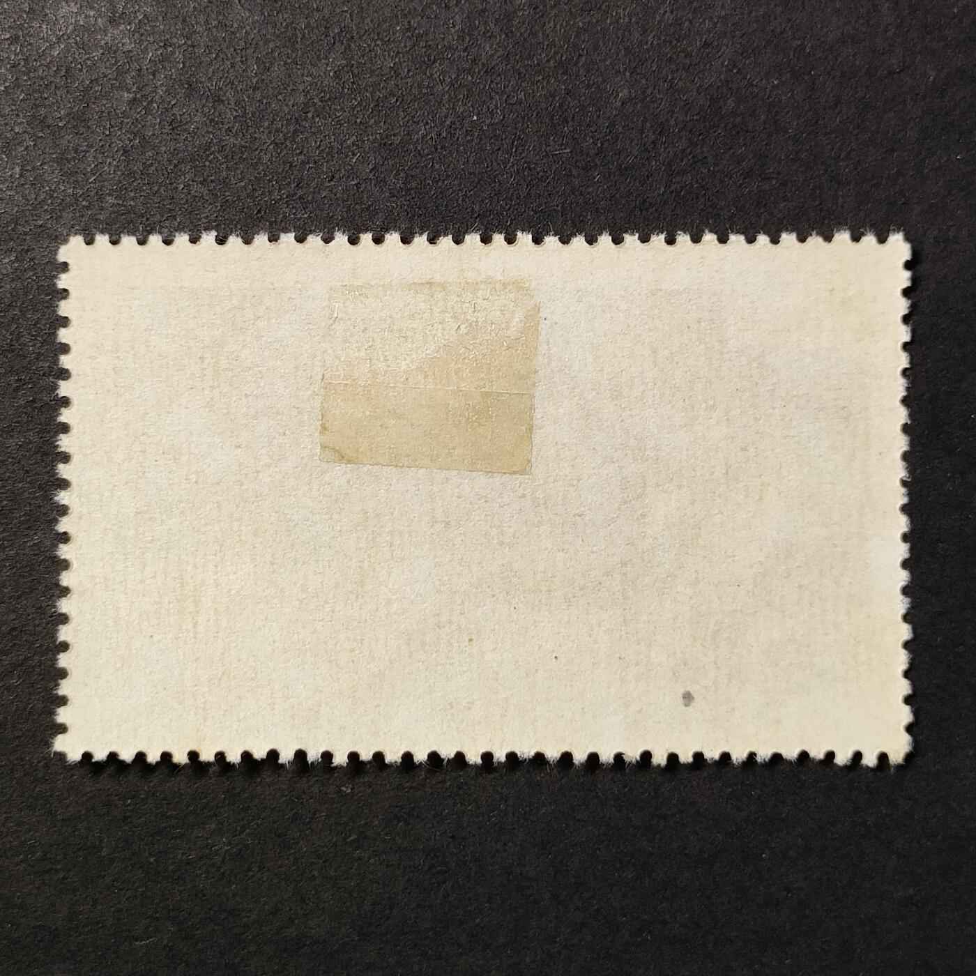 ↓君缘收藏683期☞钱币邮品↓无佣金、可寄存、满30元包邮  苏联邮票，1964年保障高产的灌溉·灌溉作业的拖拉机和棉花植株与玉米棒邮票1全