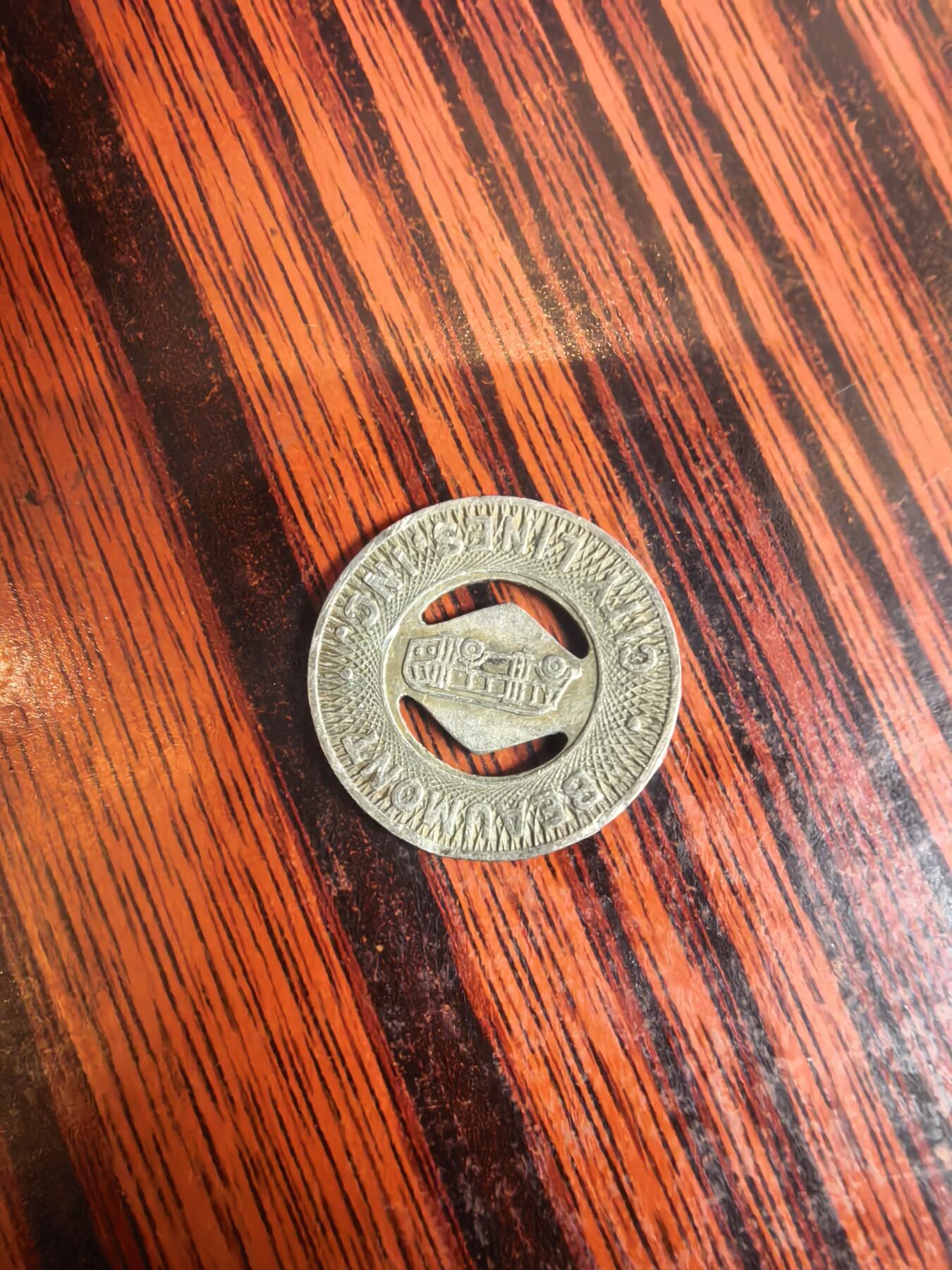 泡泡币外币四十场可代拍15038385335微信 公交代币。