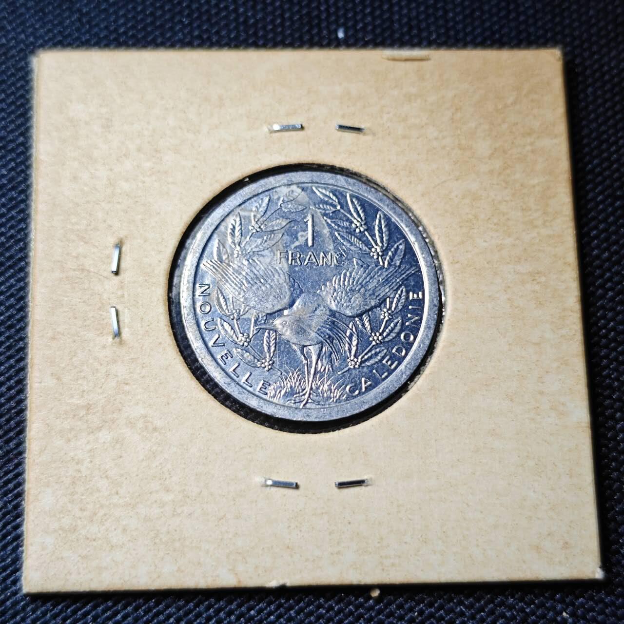 KK钱币收藏小铺 第382期  2月预留时间 周末发货  1989新喀里多尼亚1法郎