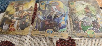秋原瞳的小店第三十期（卡游三国凑套必备，众多大卡位，总有一个适合你） - 卡游三国英杰3张一套齐，性价比极高，实物工艺拉满