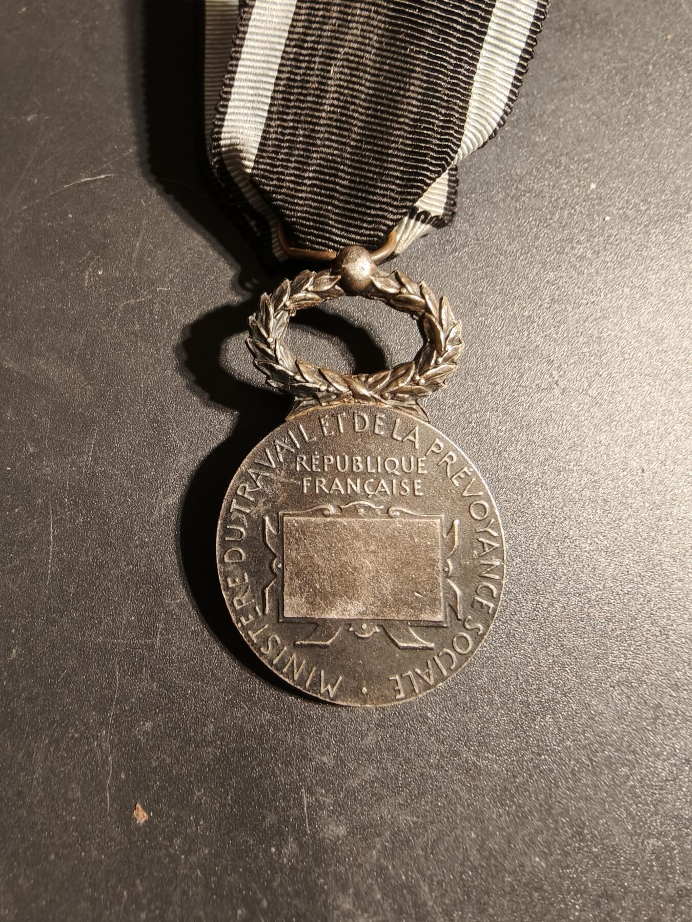 老王徽章第170期