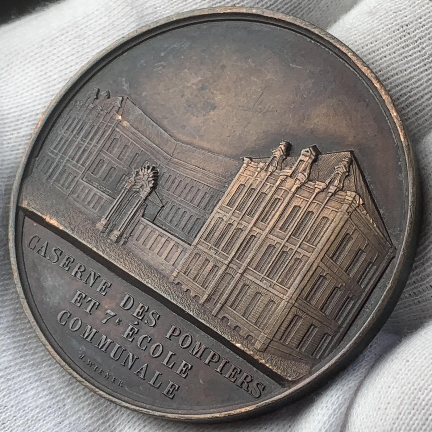 掌中浮雕-藏着的欧洲第046场 1831年布鲁塞尔市政纪念铜章，51mm，大师维纳作品