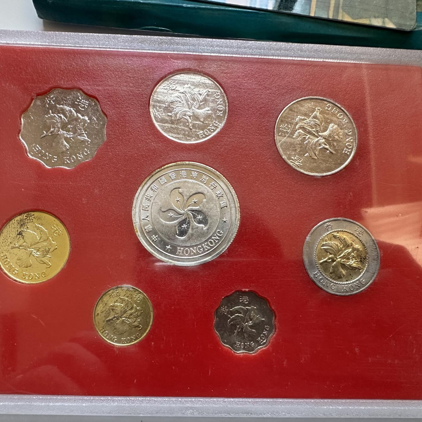 🌹外币初藏🌹🐯2025年第142场  每周二四六晚8️⃣点 接代拍 香港回归紫荆花套币 a