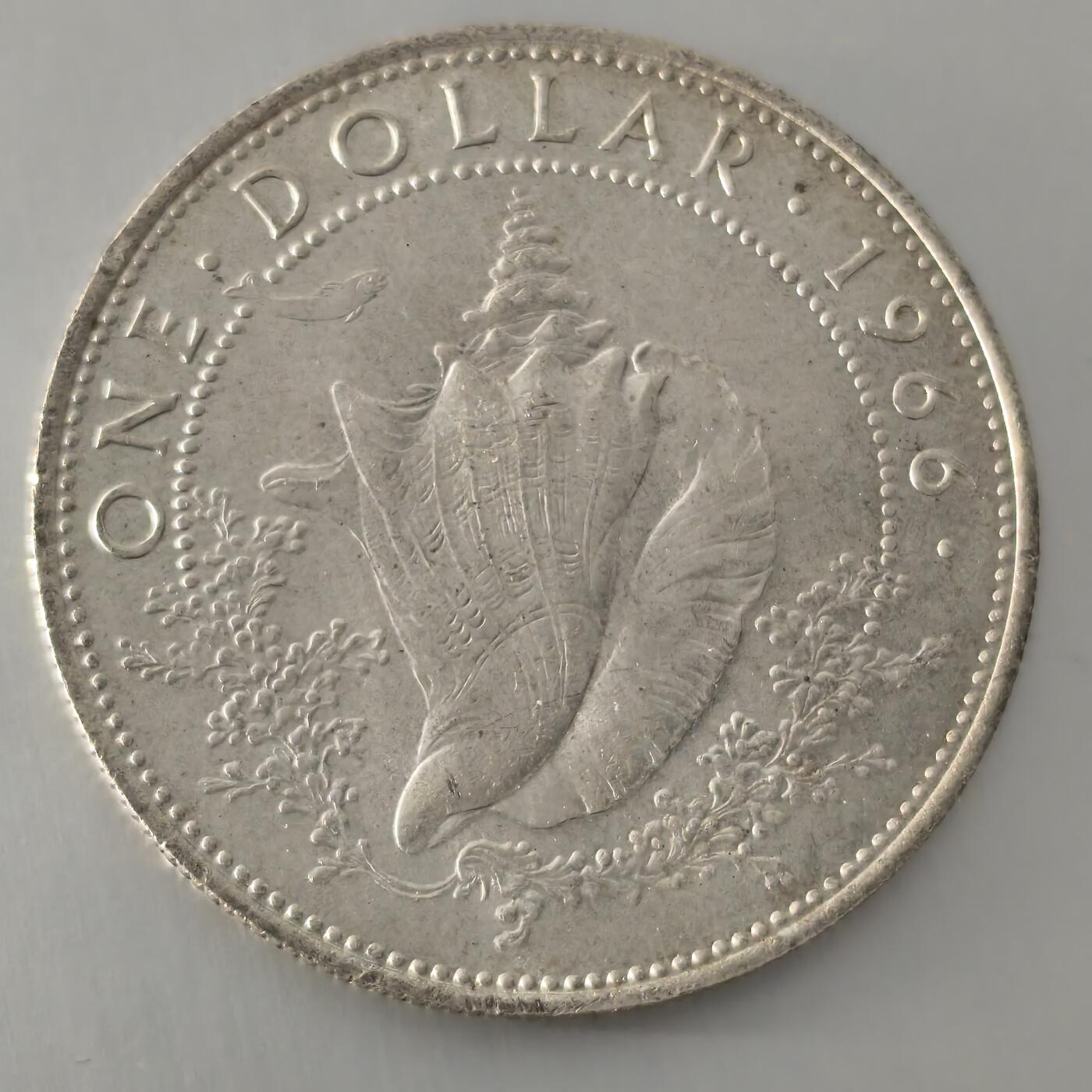 老蟹的宝藏🏴‍☠️ V 巴哈马1966年1元银币Silver (.800) (Copper .200) Weight	18.1437 g