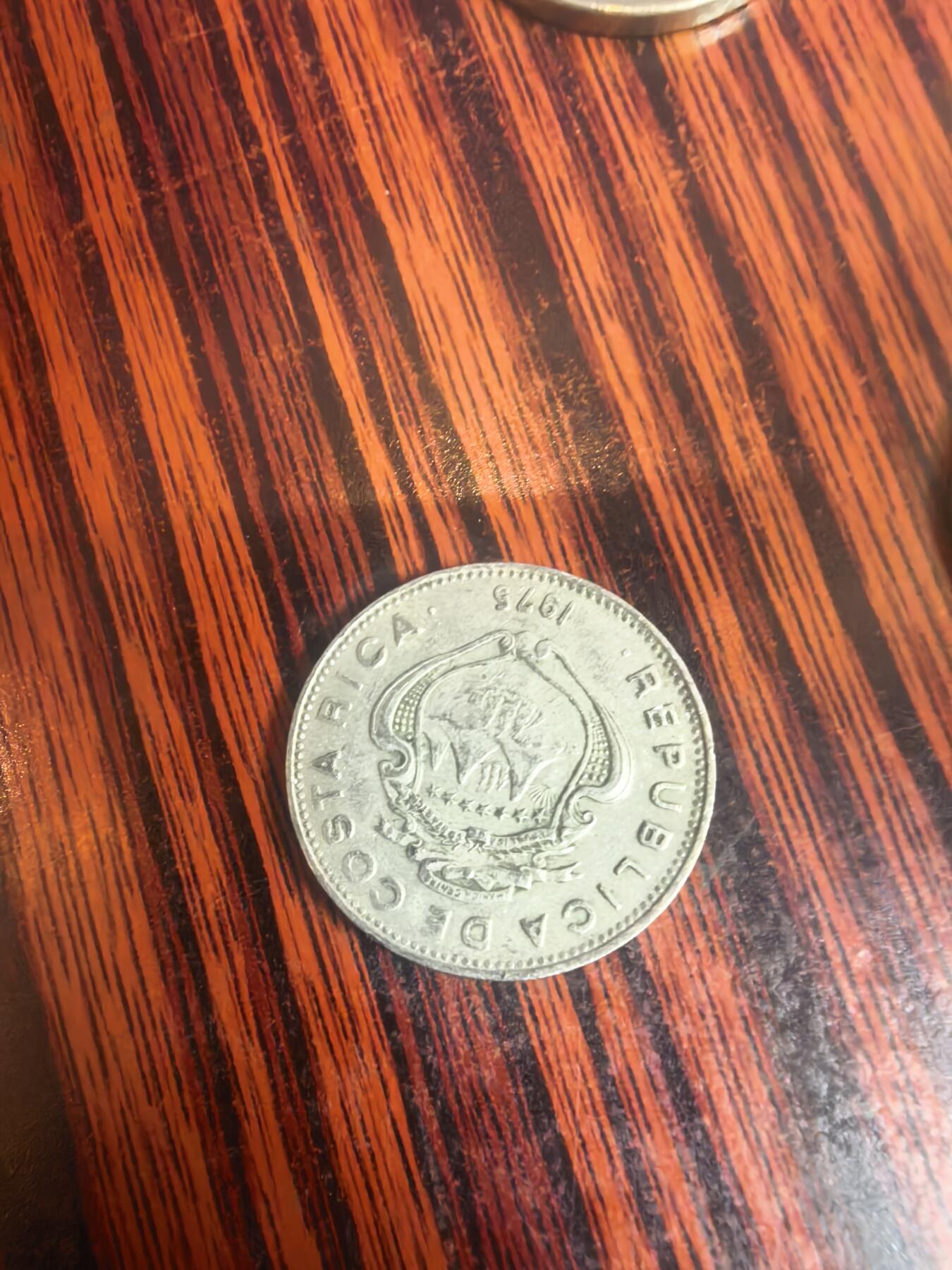 泡泡币外币四十场可代拍15038385335微信