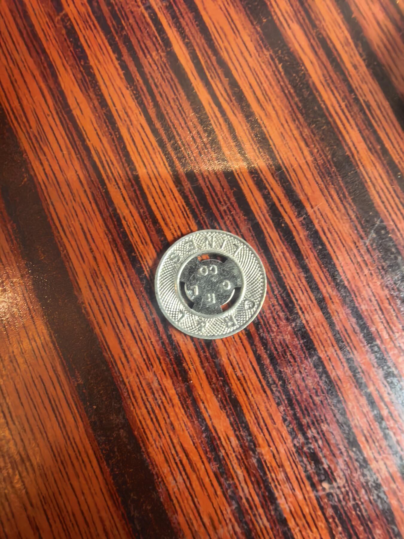 泡泡币外币四十场可代拍15038385335微信 公交代币。