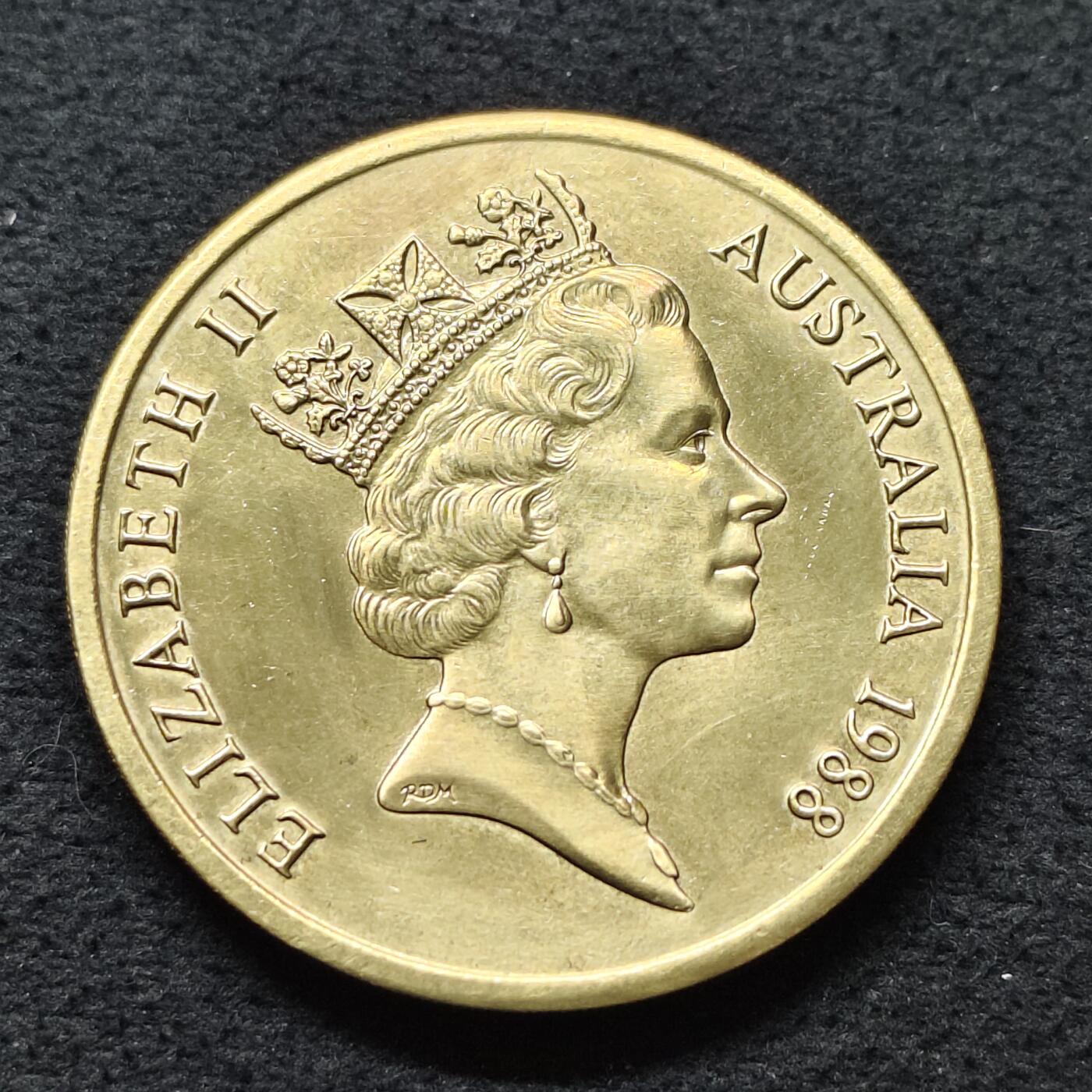 【全场包邮】纯粹捡漏拍486场（免费代拍第23场） 澳大利亚1988年5元议会大厦纪念币