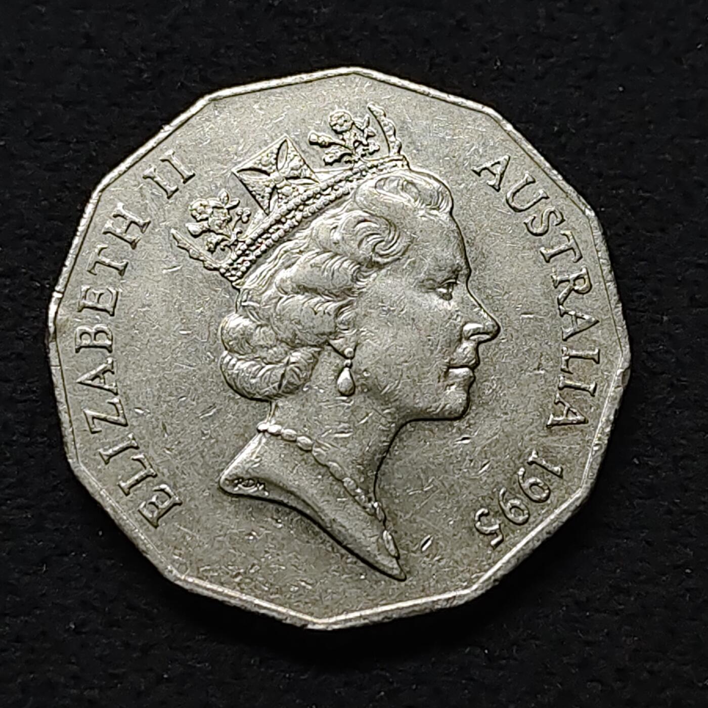 【全场包邮】纯粹捡漏拍486场（免费代拍第23场） 澳大利亚1995年50分二战结束50周年纪念币