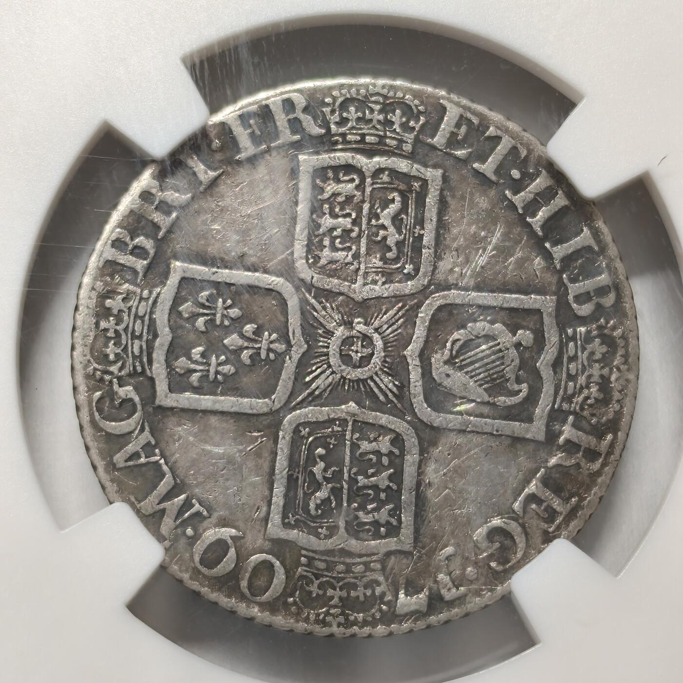老蟹的宝藏🏴‍☠️ V NGC XFD 英国1709年安妮女王1先令