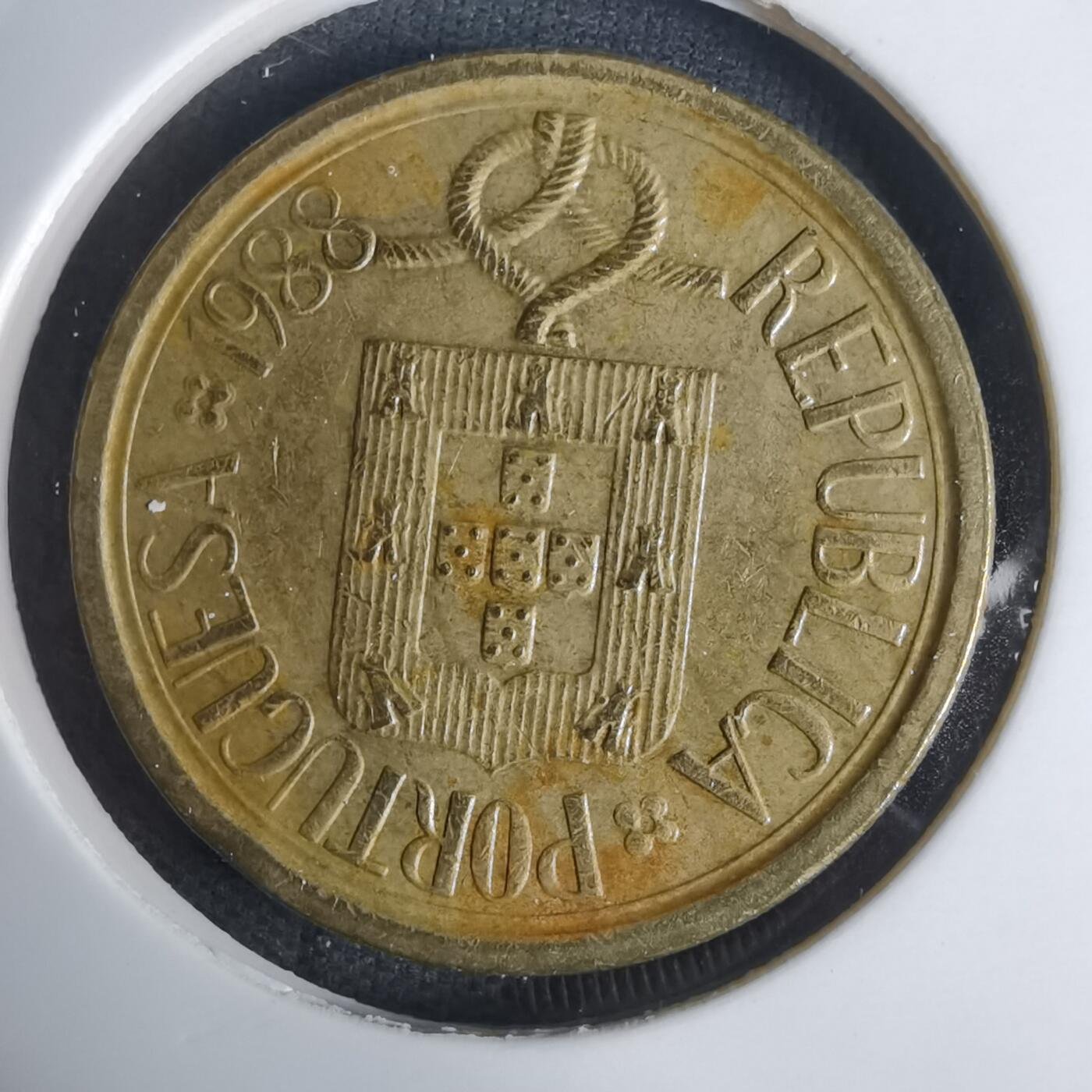 沼泽如烟--第936场 葡萄牙1988年10埃斯库多