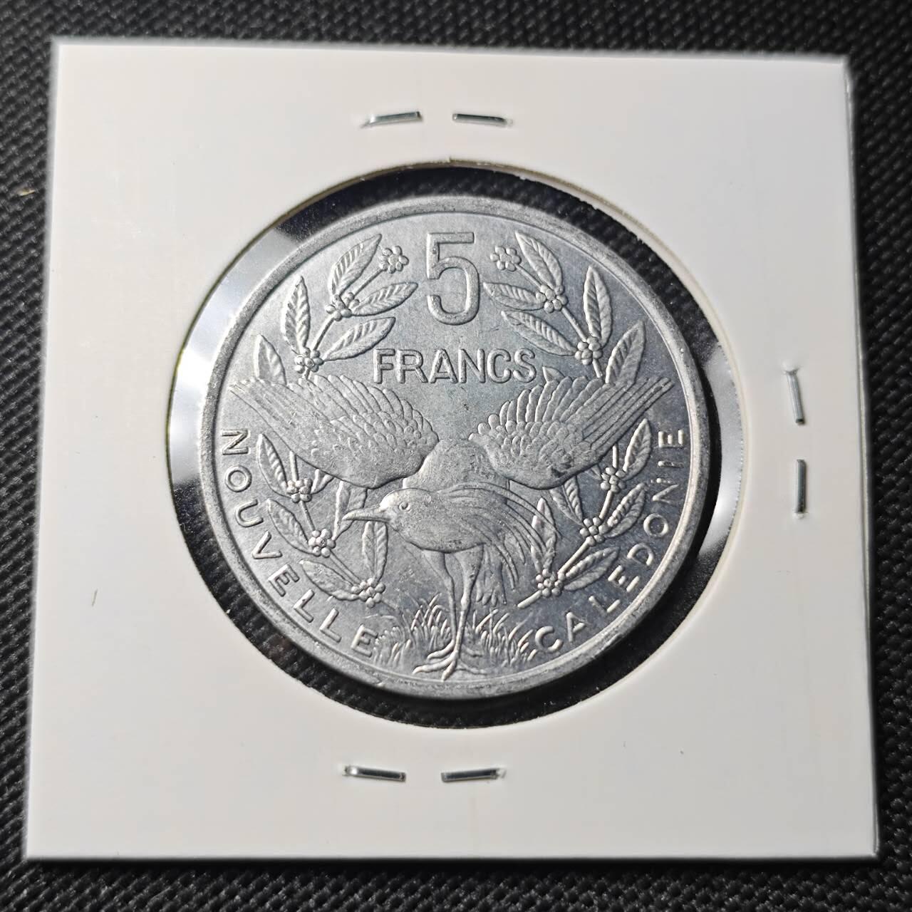 KK钱币收藏小铺 第382期  2月预留时间 周末发货 1992新喀里多尼亚5法郎