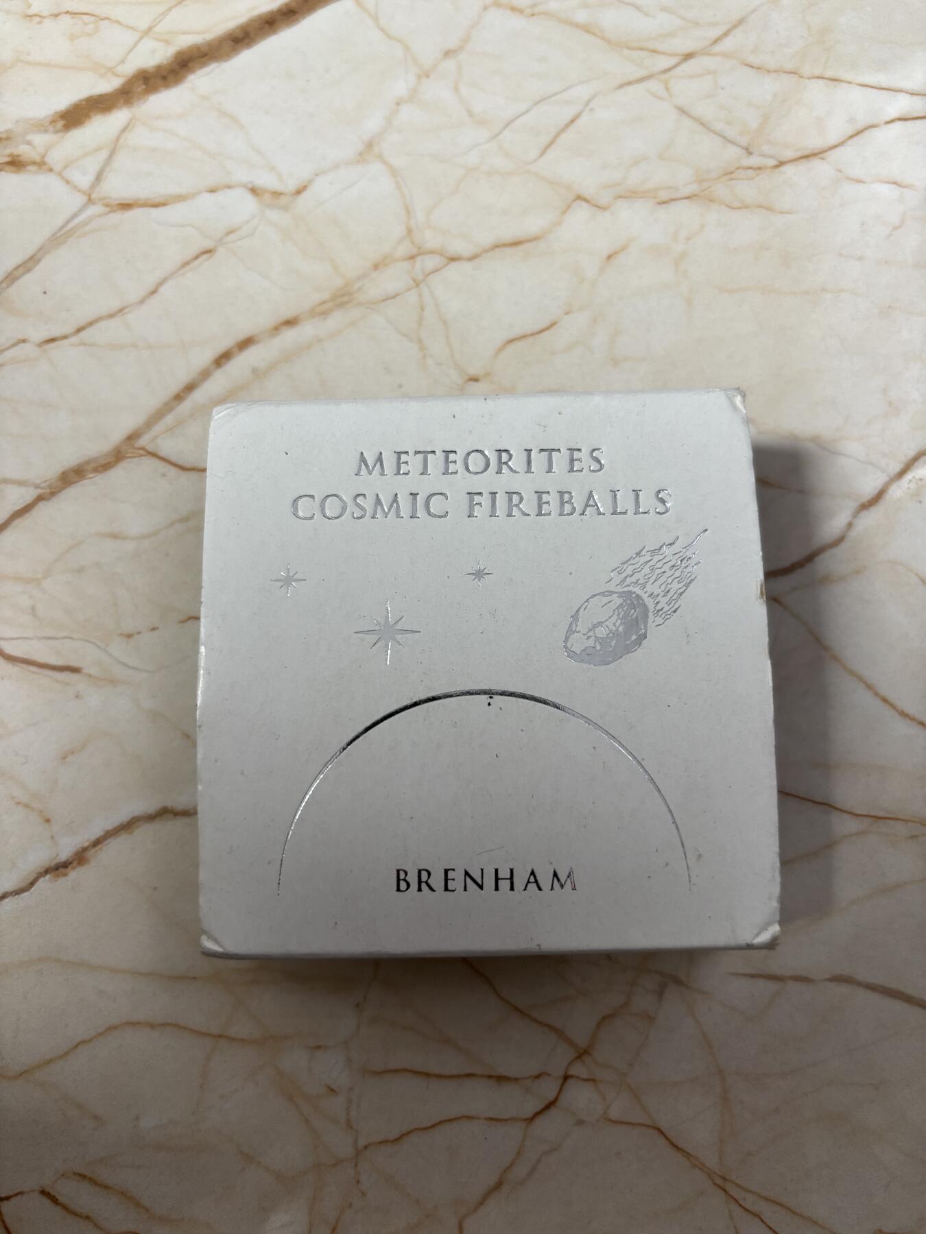 第186期拍卖 斐济2012年世界陨石系列镶嵌美国布伦纳姆陨石银币，999银，20克，发行999枚