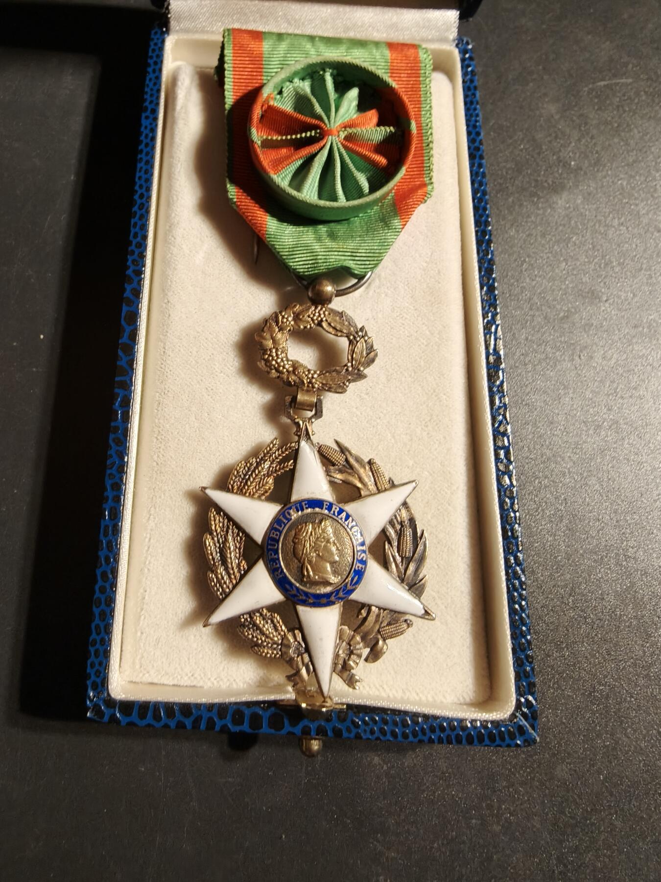 老王徽章第170期