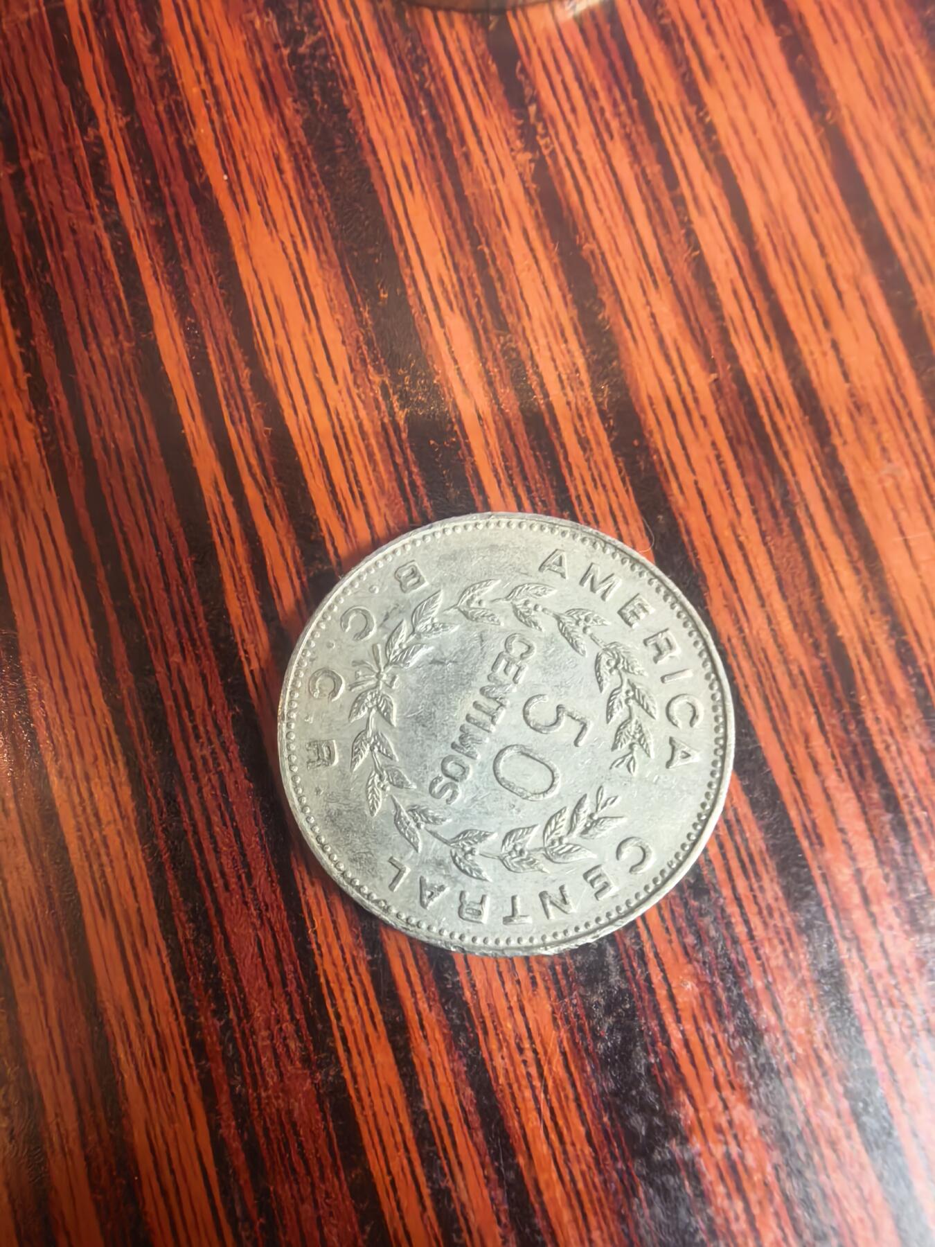 泡泡币外币四十场可代拍15038385335微信 哥斯达黎加。