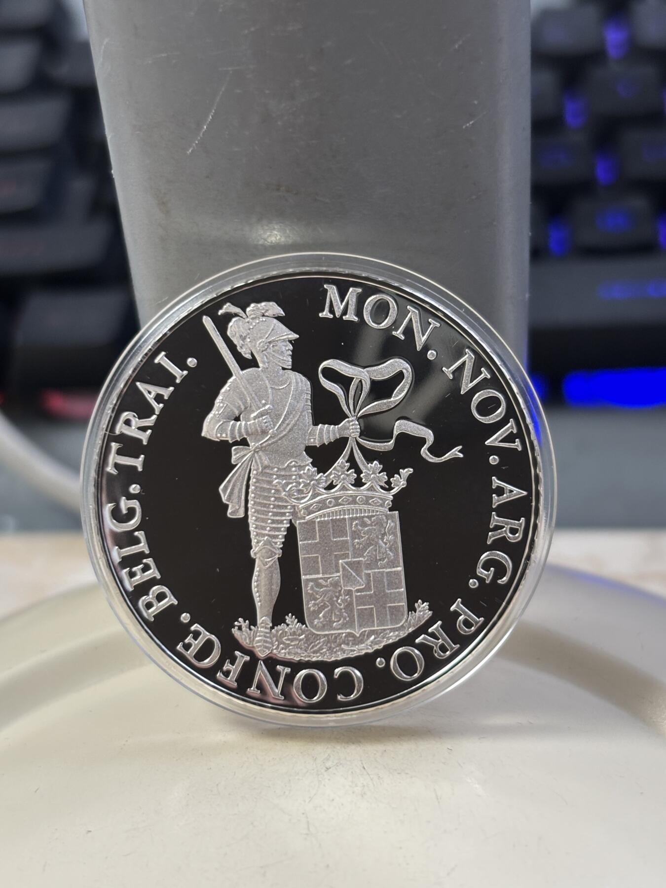 第185期拍卖 荷兰1993年1杜卡特精制银币 1816年杜卡特复刻 盒证全 28.25克873银