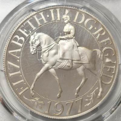 老蟹的宝藏🏴‍☠️ V - PCGS PR68DCAM 英国1977年克朗银币