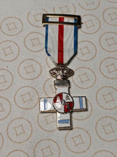 抚柳草堂-第二期章牌钱币 奖章勋章限时免佣 满百包邮 放漏专场 - 西班牙空军军事功勋勋章 少见版本品相不错珐琅完好