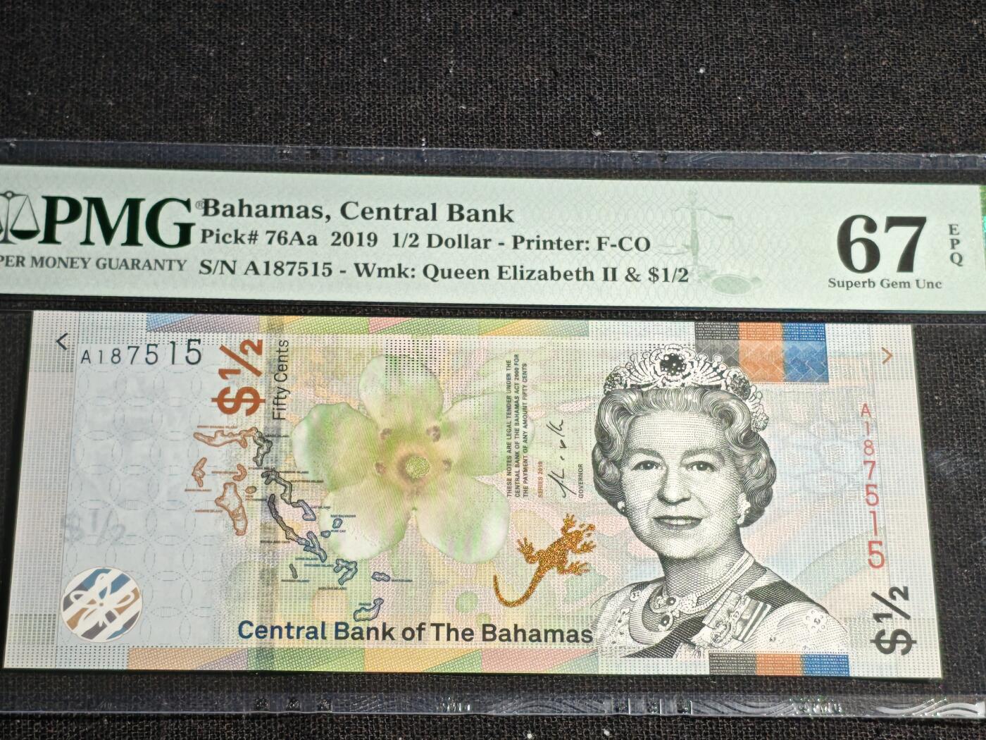 刘世昌艺术品销售中心～虎踞龙蟠*金杨在线联拍群第512期 巴哈马2019年1/2元（PMG 67E 号码：A187515）1枚。