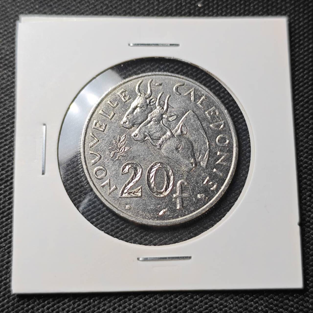 KK钱币收藏小铺 第382期  2月预留时间 周末发货 2000新喀里多尼亚20法郎