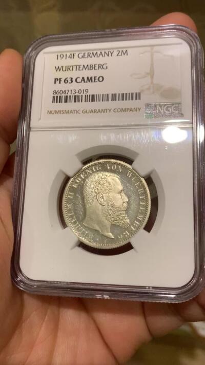 《竞宝斋》第448场 周日，周一，2场连拍 （全场包邮） NGC PF63CAMEO 德国 1914年F版 精制2马克银币  极少遇见的品种