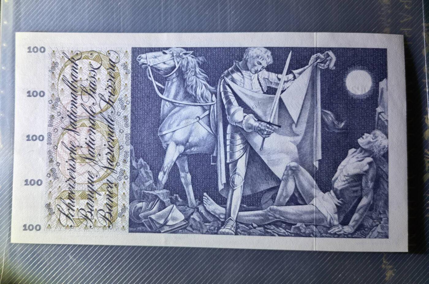 AU＋或Unc- 1973年瑞士100法郎纸币 看描述