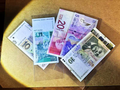 【Blue Auction】世界纸币精拍第764期——18级TOP拍卖/信誉/品质/专业/高效💫 -  【一组5张】克罗地亚、罗马尼亚、保加利亚、以色列纸币一组 全新UNC