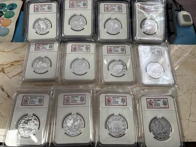 第185期拍卖 - 朝鲜2010年十二生肖纪念铝币12枚套评级PF69-3枚,PF70-9枚