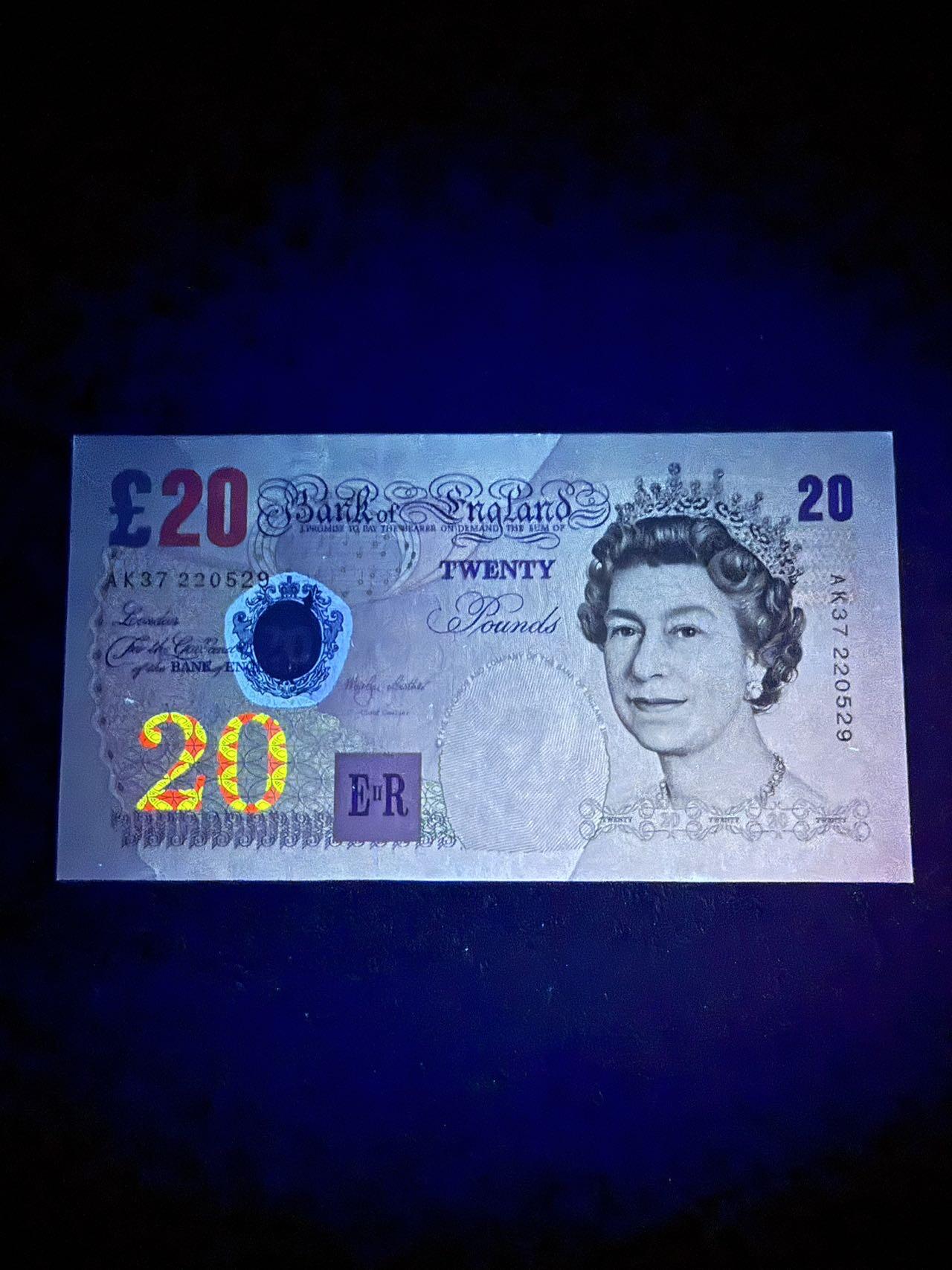 第14期 库存低价起拍 英国e序再版 20镑 全新unc- 