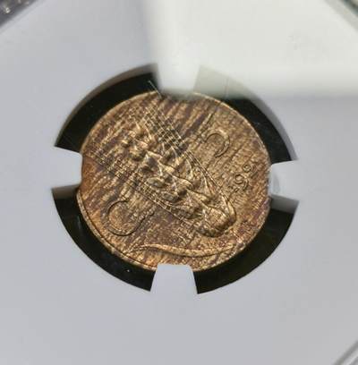 甄臻铺-世界币章拍卖（第44期）精品场拍品征集中，送拍享返佣金等优惠多多 NGC-MS62 意大利麦穗五分铜币，木纹包浆，非常漂亮的状态