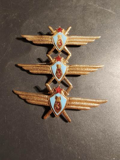 老王徽章第170期 - 苏联空军投弹手3级技能章一组3枚