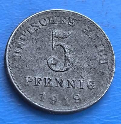 外国优质老铜币高银银币，周六九点倒数截拍，满百包邮，持续收拍 - 德意志帝国1918年5芬尼，正面 “DEUTSCHES REICH 5 PFENNIG 1918” 留存历史印记，背面双头鹰徽章是帝国象征。它诞生于一战尾声，为战时货币，见证特殊历史阶段，对研究德国一战货币史、徽章文化意义重大，是承载时代记忆的实物 。