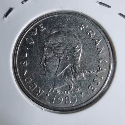 沼泽如烟--第939场 - 法属波利尼西亚1985年10法郎