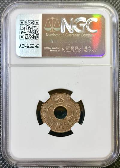 甄臻铺-世界币章拍卖（第44期）精品场拍品征集中，送拍享返佣金等优惠多多 NGC-MS62BN 英属东非中孔一分，有趣的中孔币，铜光满溢，状态非常好，经典殖民地品种