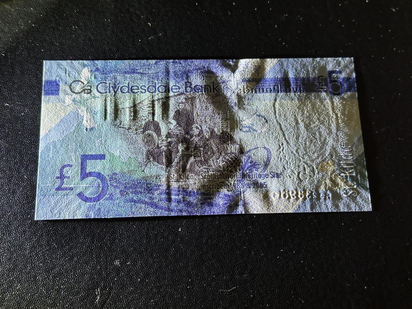 《外钞收藏家》第五百九十五期（优品场）（本平台长期征集拍品、欢迎藏友们联系合作）