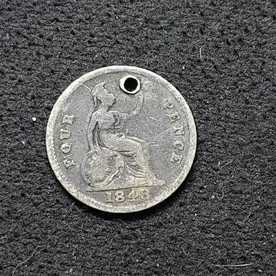 【全场包邮】纯粹捡漏拍486场（免费代拍第23场） - 英国1848年维多利亚4便士银币