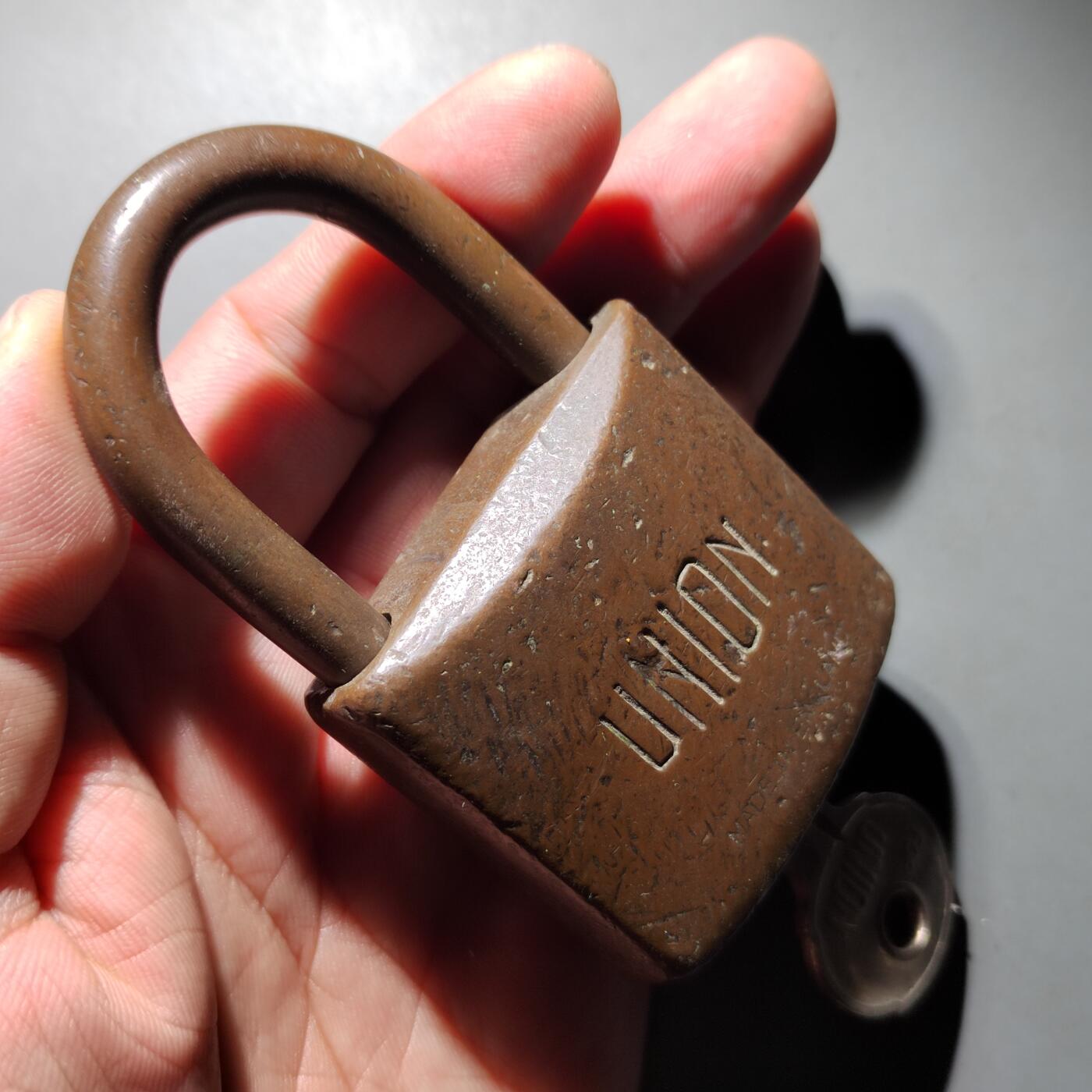 PCAI钱币  19-666  纸币证章小专场