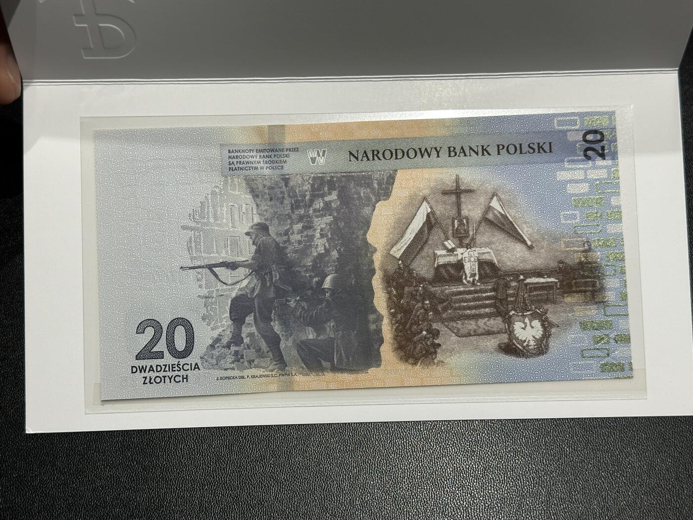 《外钞收藏家》第五百九十五期（优品场）（本平台长期征集拍品、欢迎藏友们联系合作） 2024年波兰20纪念钞 带原装册子 千位号