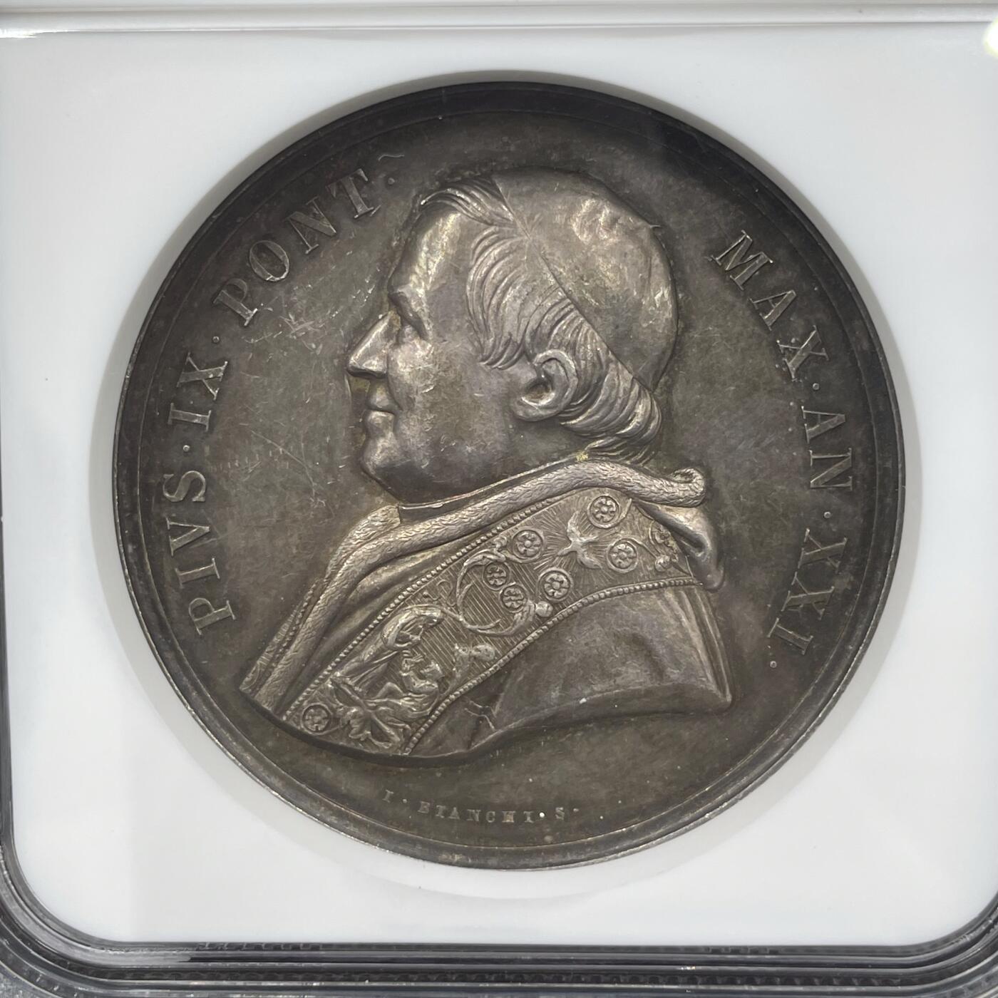 「木头集藏」“冬至雅藏”——章牌精品专场！ 1866年梵蒂冈教皇庇护九世“精神病诊所扩建”纪念银章，MS 61，较少见教皇银章。